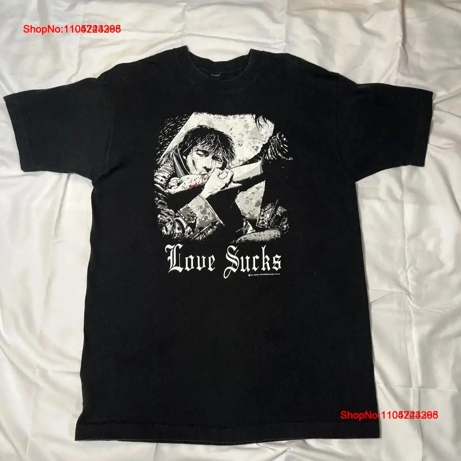 Vintage Fashion Victim Shirt - Vintage anni '90 Love Sucks Vampire