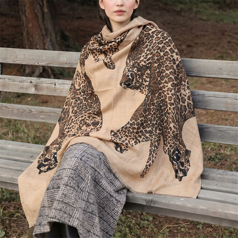 Hijab e foulard vintage con st - Vintage Women Fashion recensione e prezzo