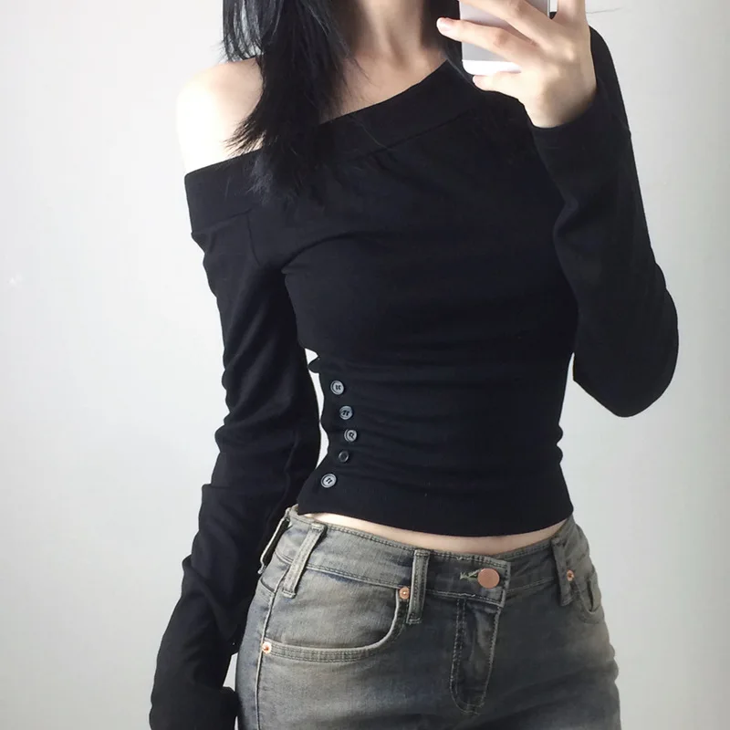T-shirt vintage Y2K con botton - Vintage Women Fashion recensione e prezzo
