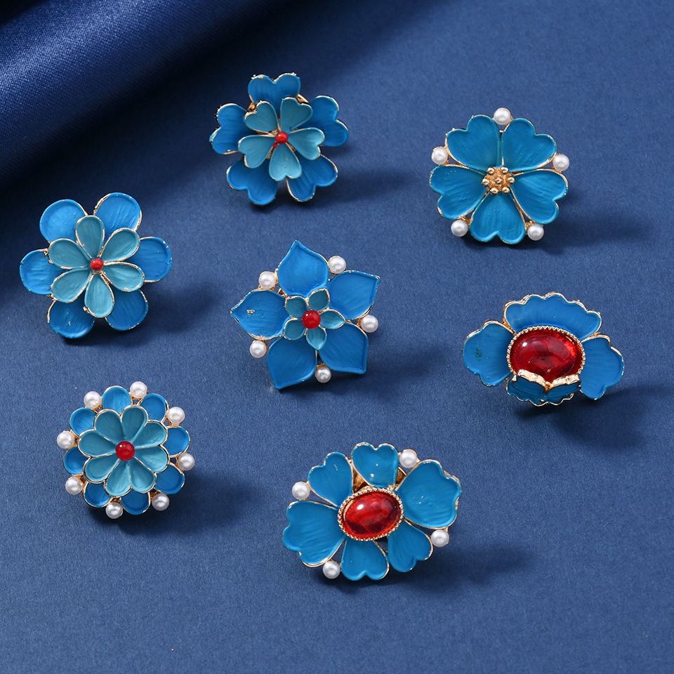 Spilla Vintage Smaltata Blu co - Vintage Fashion Wear recensione e prezzo