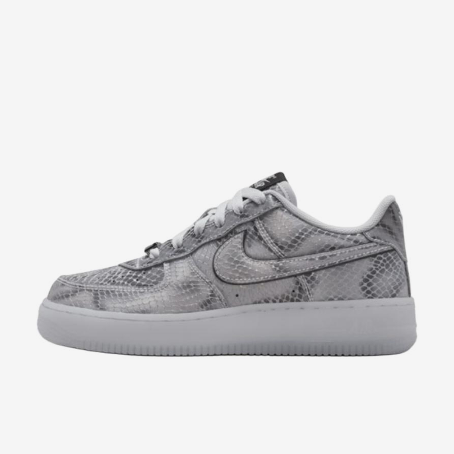 Scarpe da skate alla moda Nike - Nike Shoes Air Force 1 recensione e prezzo